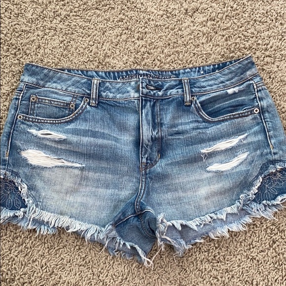 American Eagle Outfitters Pants - American Eagle Tomgirl Shortie Shorts size 12